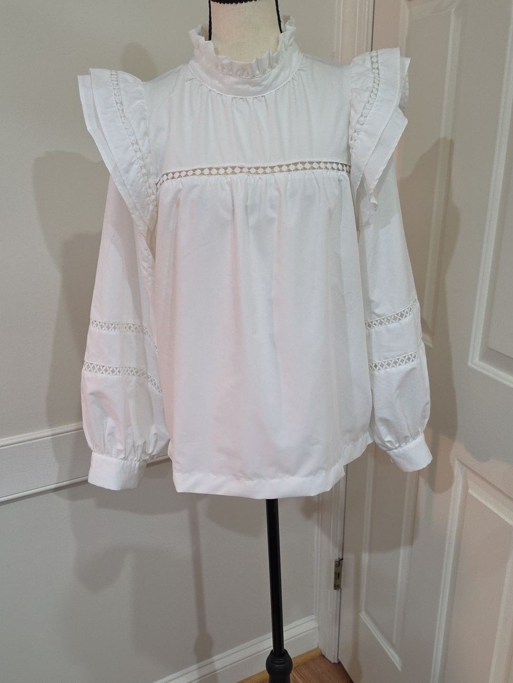 Jade Melody Tam White Ruffle Lace-Trim Blouse - Small
